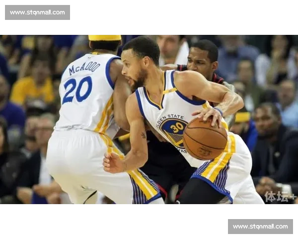 三分雨与快攻风暴交织下的现代篮球比赛战术博弈深度解析与胜负关键探讨